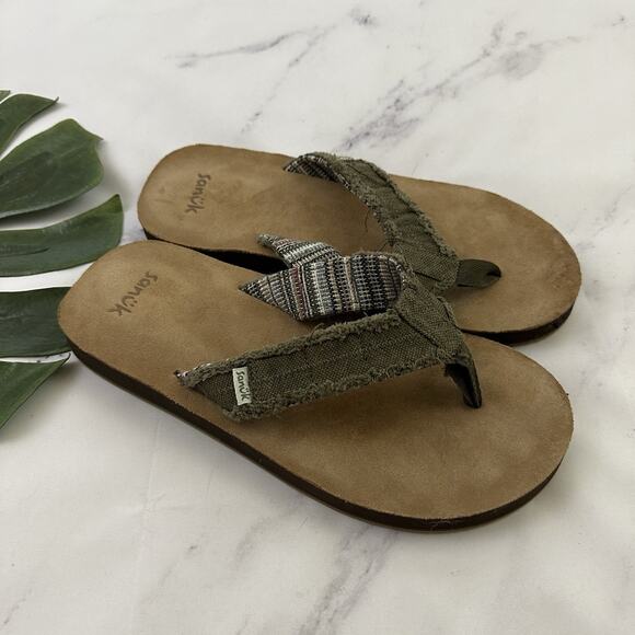 Sanuk Mens Flip Flop Sandals Size 9 Green Tan Wool Strap Distressed - Picture 1 of 8